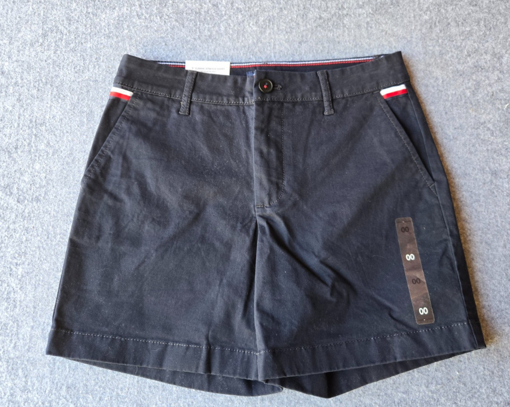Tommy Hilfiger Women's Shorts Classic The Flex Navy Size 00 (28"x5") Stretch